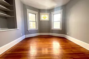 18 Chase St, Boston, MA 02125 - Photo 3