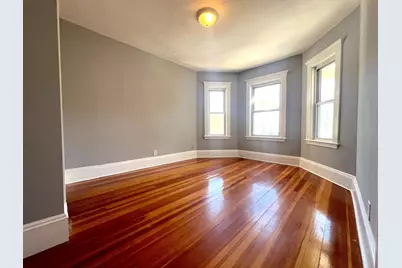 18 Chase St #2, Boston, MA 02125 - Photo 5