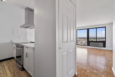 1105 Massachusetts Ave #12C, Cambridge, MA 02138 - Photo 3