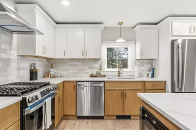 68 Lakeside Dr, Barnstable, MA 02648 - Photo 5