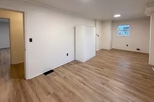 9 Mt Pleasant St, Athol, MA 01331 - Photo 13