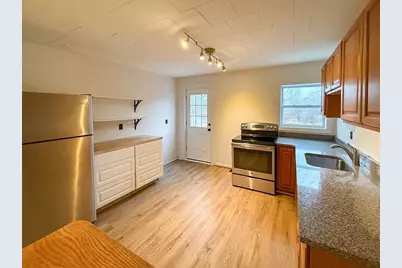 9 Mount Pleasant St. #1, Athol, MA 01331 - Photo 5