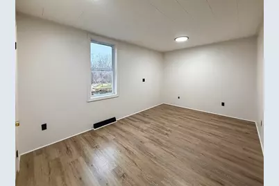 9 Mount Pleasant St. #1, Athol, MA 01331 - Photo 7