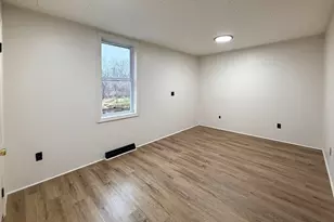 9 Mt Pleasant St, Athol, MA 01331 - Photo 7