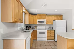 68 20th St S, Edgartown, MA 02539 - Photo 9