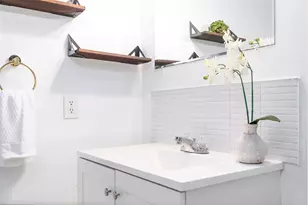 111 Foster, Peabody, MA 01960 - Photo 27