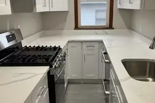 97-95 Second St, North Andover, MA 01845 - Photo 3