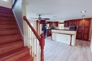 8 Brandley, Watertown, MA 02472 - Photo 5