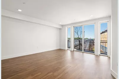 26 Hichborn Street #5, Boston, MA 02135 - Photo 7