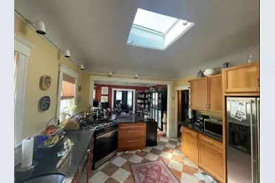 18 Oakland St #3, Cambridge, MA 02139 - Photo 1