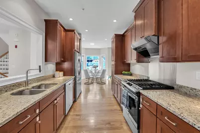 12 Murray Ave #18, Burlington, MA 01803 - Photo 15