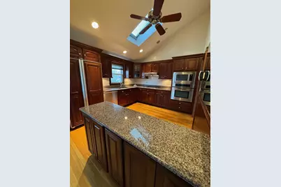 454 Lexington St, Woburn, MA 01801 - Photo 3