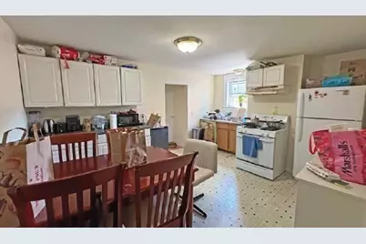 68 Gore St, Cambridge, MA 02141 - Photo 11