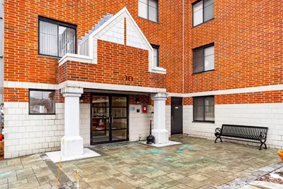 100 Ledgewood Dr #117, Stoneham, MA 02180 - Photo 27