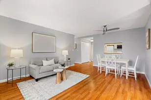 100 Ledgewood Dr, Stoneham, MA 02180 - Photo 7