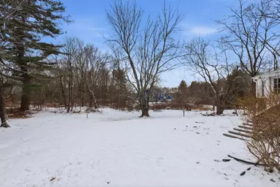 71 Liberty St, Acton, MA 01720 - Photo 11