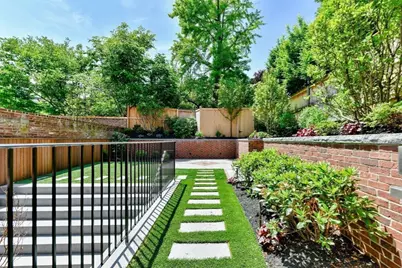 5 Joy Street #1, Boston, MA 02108 - Photo 29