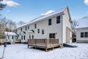 19 Village Cir, Milford, MA 01757 - Photo 27