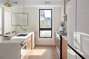 17 Holmes St, Quincy, MA 02171 - Photo 3