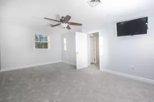 345 Cross St, Bridgewater, MA 02324 - Photo 13