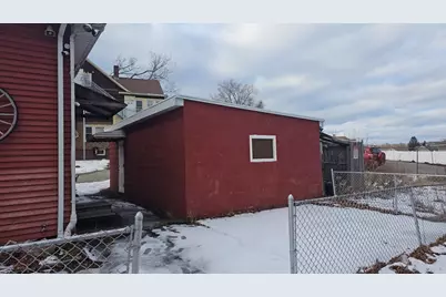 193 Fairview Ave, Chicopee, MA 01013 - Photo 13