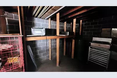 193 Fairview Ave, Chicopee, MA 01013 - Photo 17