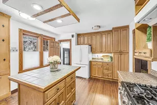 1423 Longmeadow St, Longmeadow, MA 01106 - Photo 11