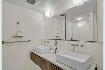 141 Dorchester Ave #906, Boston, MA 02127 - Photo 17