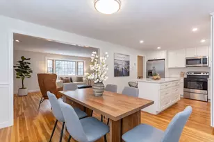 327 Singletary Ln, Framingham, MA 01702 - Photo 9