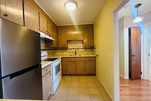 624 Hyde Park Ave, Boston, MA 02131 - Photo 9