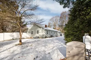 1 Chestnut St, Kingston, MA 02364 - Photo 33