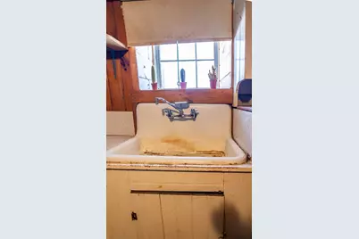 3 Sixth Ave, Dudley, MA 01571 - Photo 33