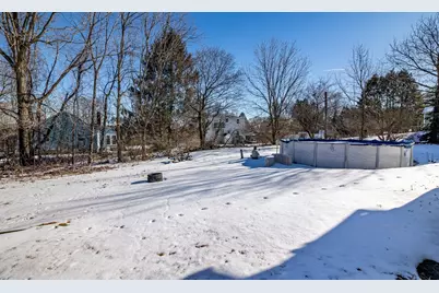 3 Sixth Ave, Dudley, MA 01571 - Photo 37