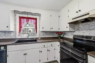 87 Tanglewood Dr, Attleboro, MA 02703 - Photo 15