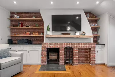 40-42 Mount Vernon St #5A, Boston, MA 02108 - Photo 5