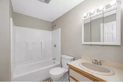 241 Broadway Rd Unit 50 #50, Dracut, MA 01826 - Photo 17