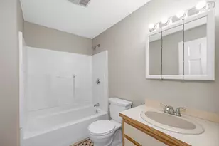 241 Broadway Rd, Dracut, MA 01826 - Photo 17