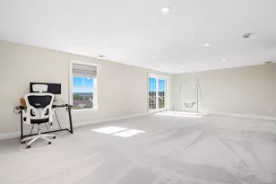 22 Horizon Dr, Millbury, MA 01527 - Photo 35