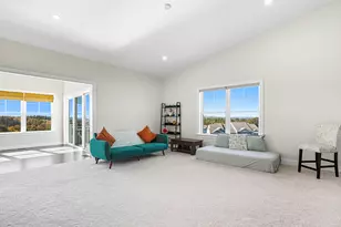 22 Horizon Dr, Millbury, MA 01527 - Photo 7