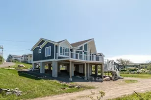 14 Sunset Point Rd, Gloucester, MA 01930 - Photo 29