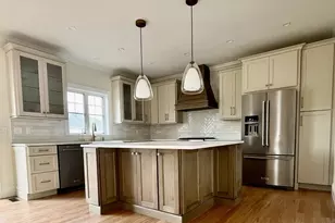 49 Teaberry Ln, Attleboro, MA 02703 - Photo 3