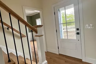 49 Teaberry Ln, Attleboro, MA 02703 - Photo 9