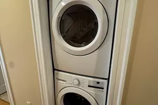 10 Sherman Ct, Somerville, MA 02145 - Photo 17