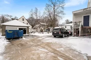 322 Highland St, Worcester, MA 01602 - Photo 31