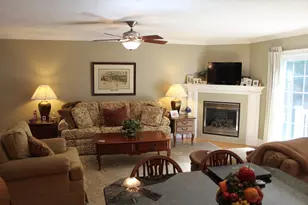 136 Pinewood Dr, Gardner, MA 01440 - Photo 3