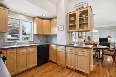 1 Beacon St, Newburyport, MA 01950 - Photo 17