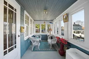 1 Beacon St, Newburyport, MA 01950 - Photo 7