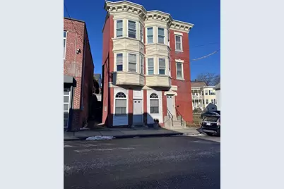 36 Endicott St #1R, Salem, MA 01970 - Photo 1