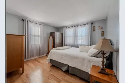 1391 Bridge St, Dracut, MA 01826 - Photo 9