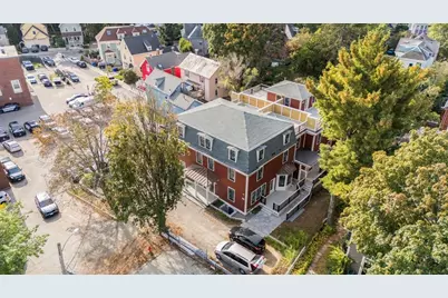 11 Goodwin Place #Unit 11-1, Brookline, MA 02445 - Photo 3